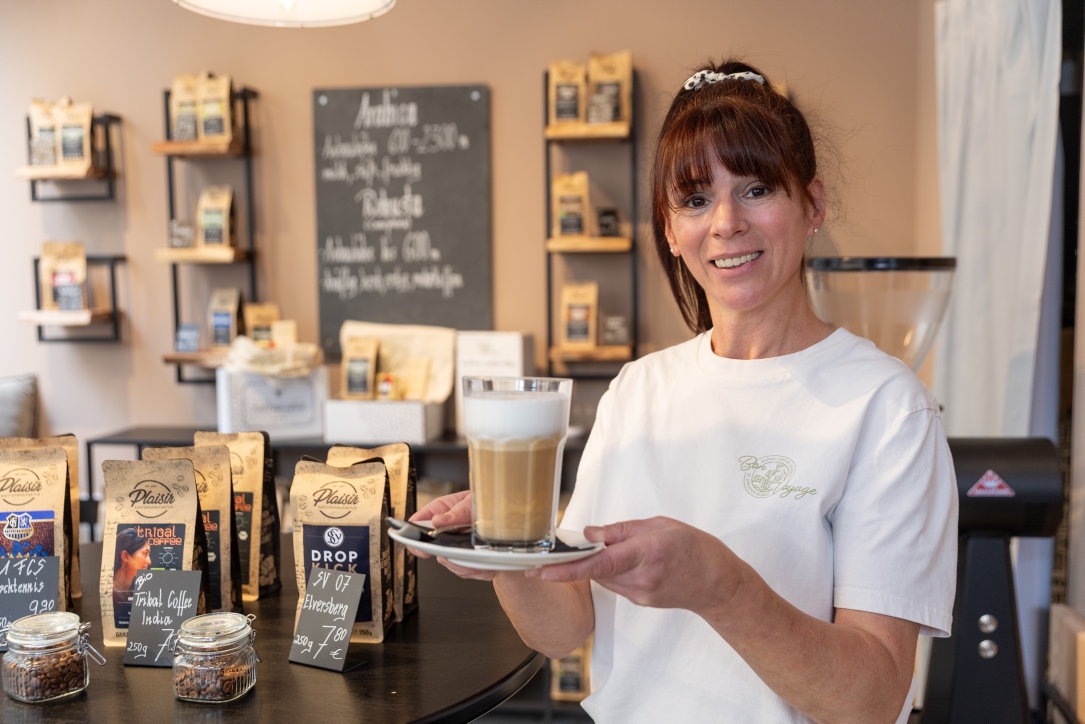 Service und Kaffee bei Bon Voyage